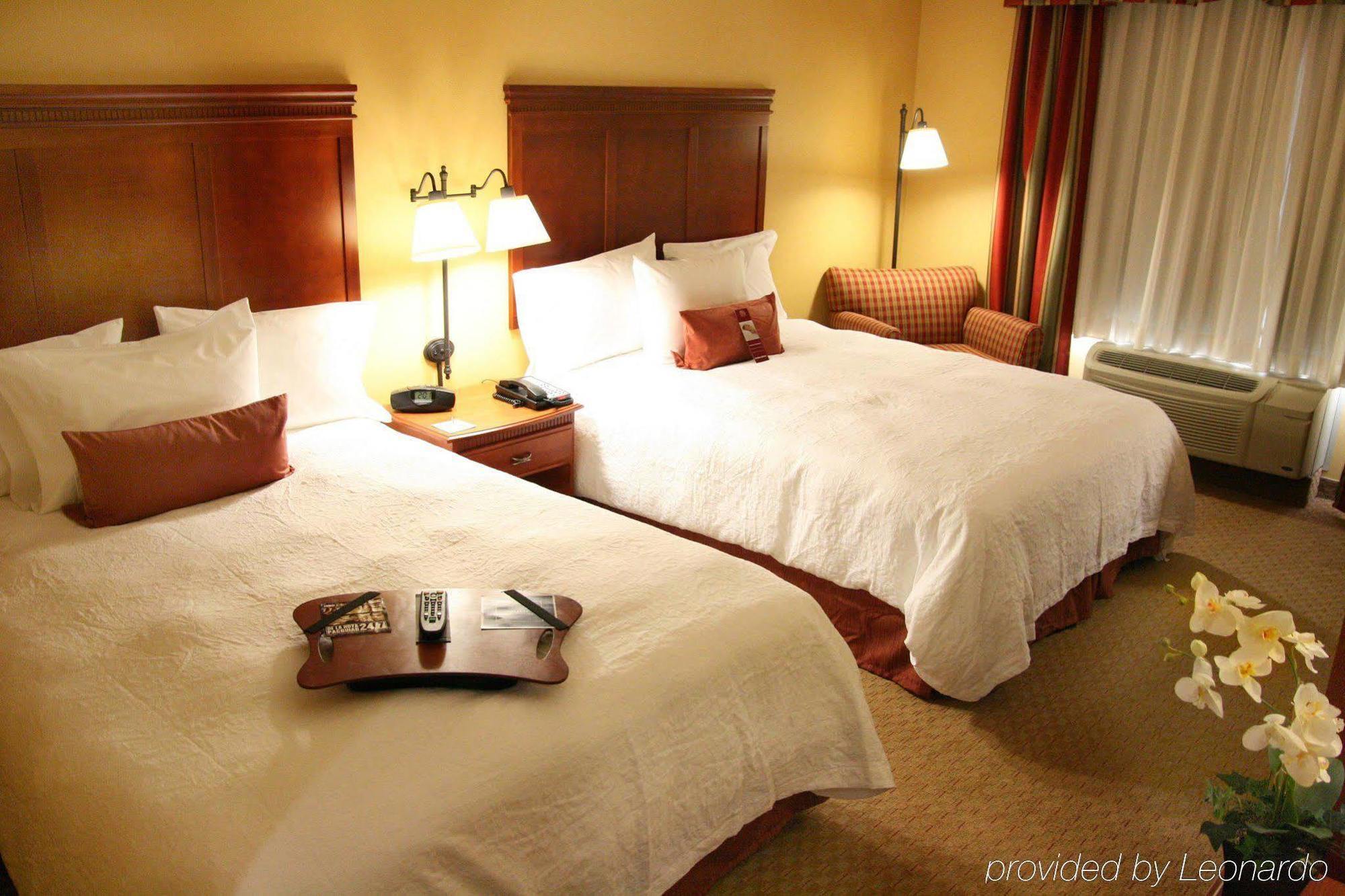 Hampton Inn & Suites Los Angeles Burbank Airport Buitenkant foto